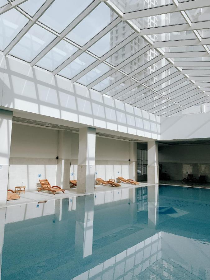 Sky Side Luxury Condo Скопие Екстериор снимка